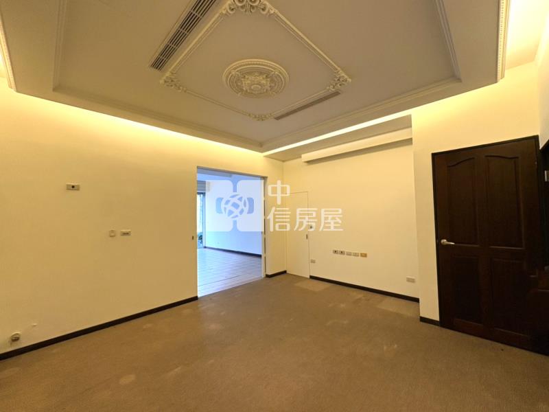 大溪 埔頂公園三本美墅房屋室內格局與周邊環境