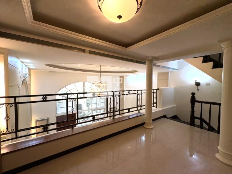 大溪 埔頂公園三本美墅房屋室內格局與周邊環境