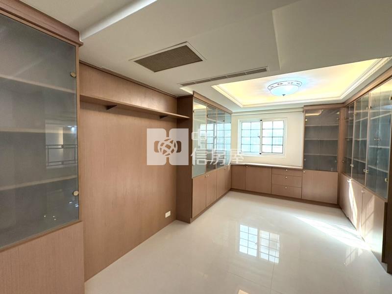 大溪 埔頂公園三本美墅房屋室內格局與周邊環境