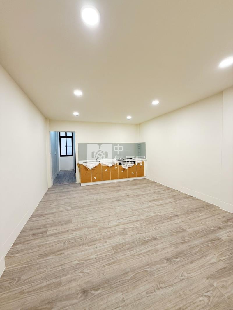 大里㊣25米中興路透店C房屋室內格局與周邊環境