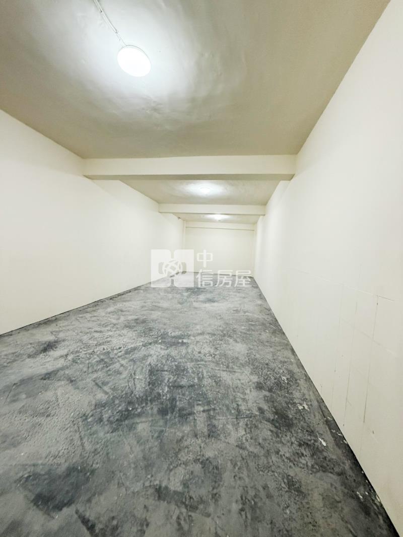 大里㊣25米中興路透店C房屋室內格局與周邊環境