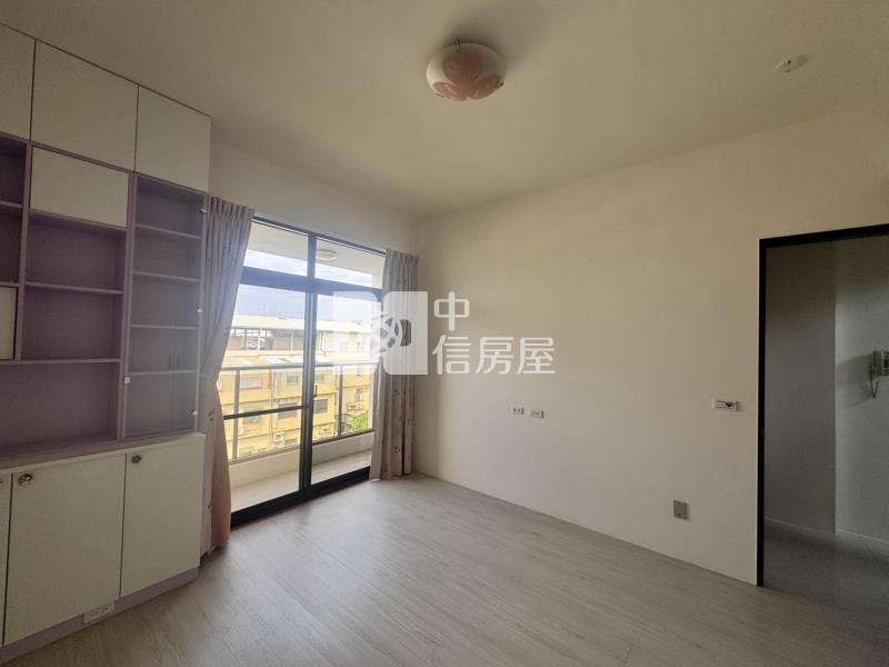 斗六正佳i-park雙車美墅房屋室內格局與周邊環境