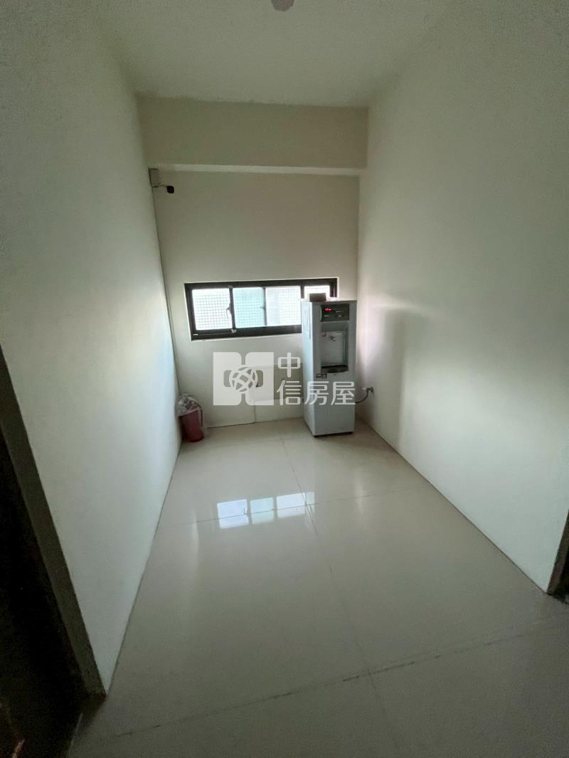 新竹香山.元培科大高投報透天9套房房屋室內格局與周邊環境