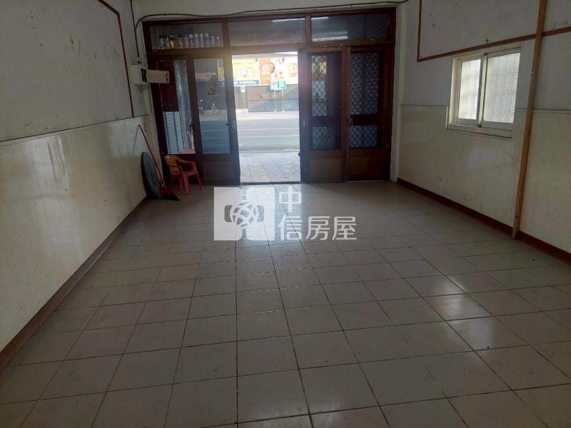 莿桐市區15米路店面房屋室內格局與周邊環境