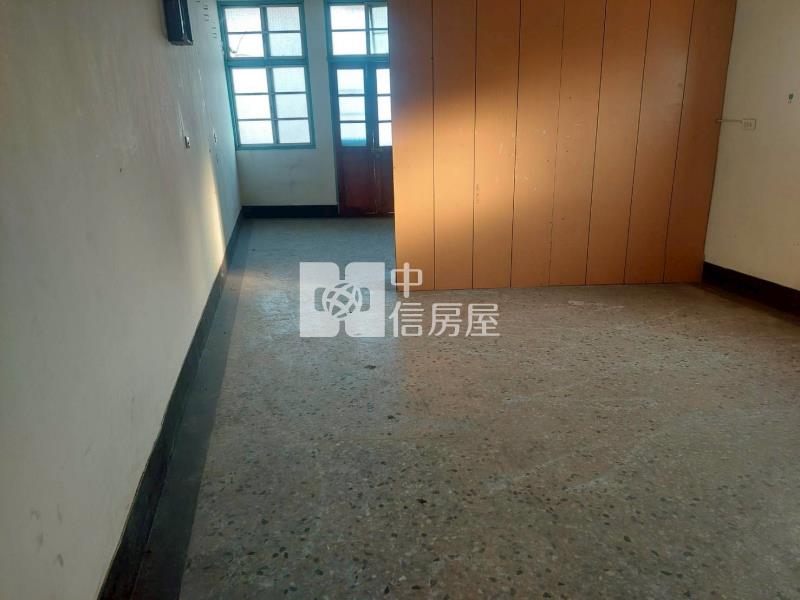 莿桐市區15米路店面房屋室內格局與周邊環境