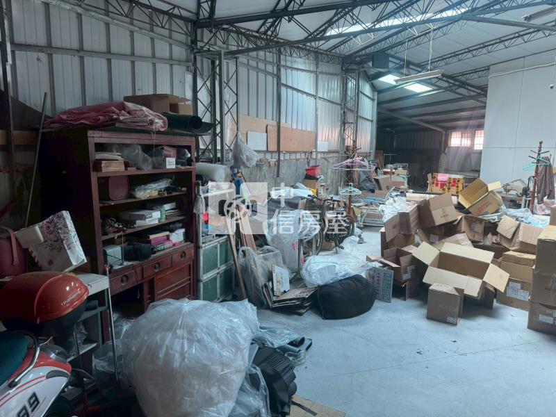 斗六影城旁大地坪雙併透天房屋室內格局與周邊環境