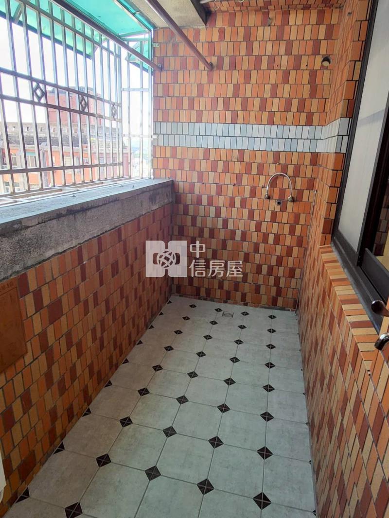 安南森林故鄉整新景觀三房平車房屋室內格局與周邊環境