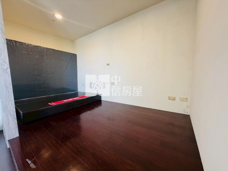 中壢車站典藏巴黎河岸套房車房屋室內格局與周邊環境