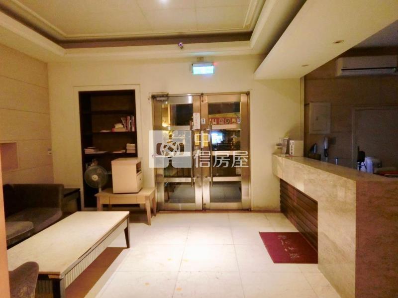 中壢車站典藏巴黎河岸套房車房屋室內格局與周邊環境