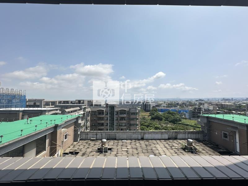 專任⭐️青埔A17站⭐️原3房(現2房)+高樓景觀+車位房屋室內格局與周邊環境