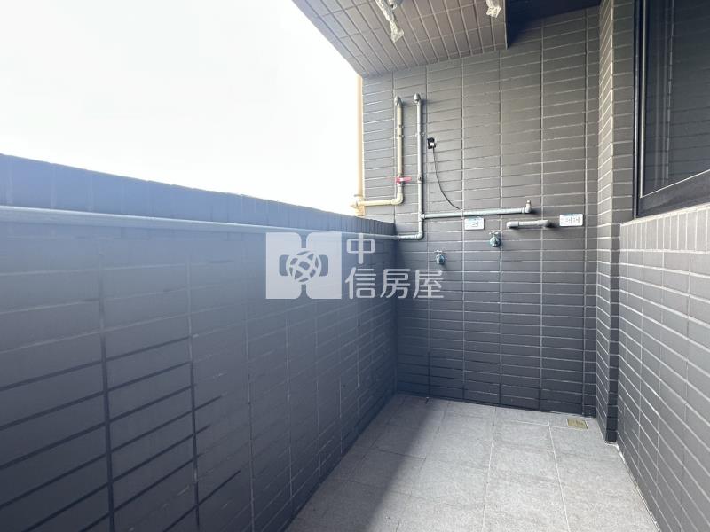 專任⭐️青埔A17站⭐️原3房(現2房)+高樓景觀+車位房屋室內格局與周邊環境