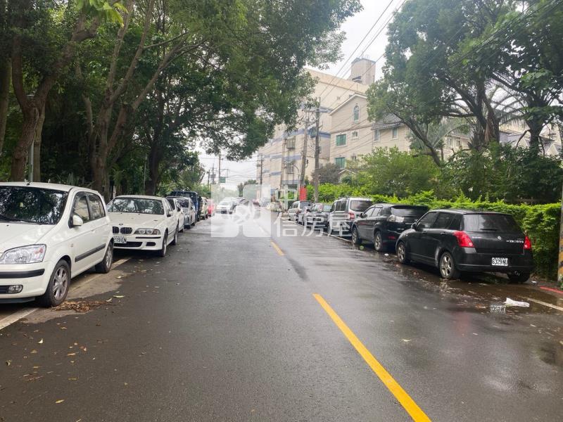 平興國中美4套房房屋室內格局與周邊環境