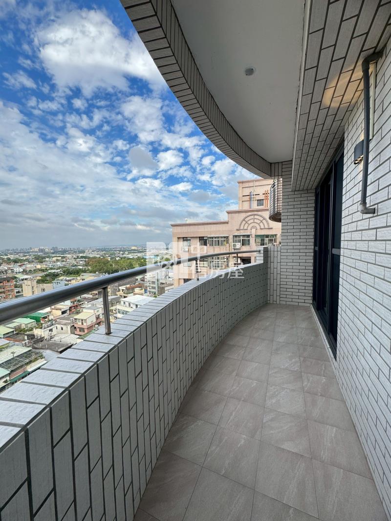 內壢高中景觀4房房屋室內格局與周邊環境