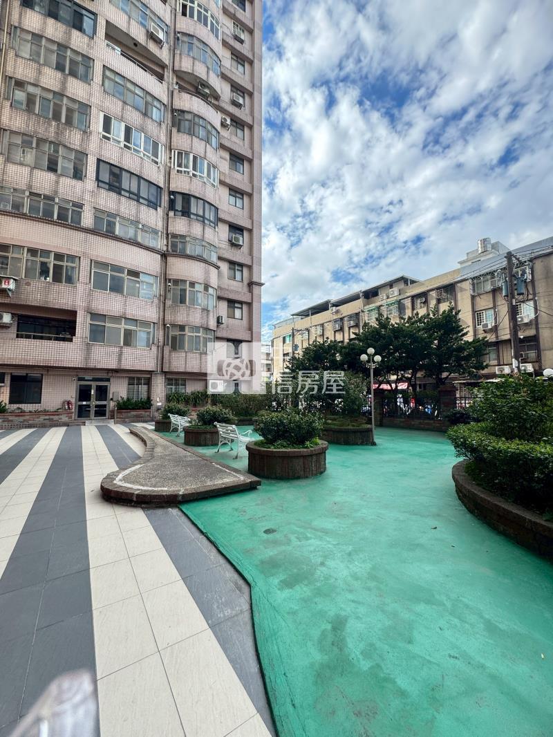 內壢高中景觀4房房屋室內格局與周邊環境