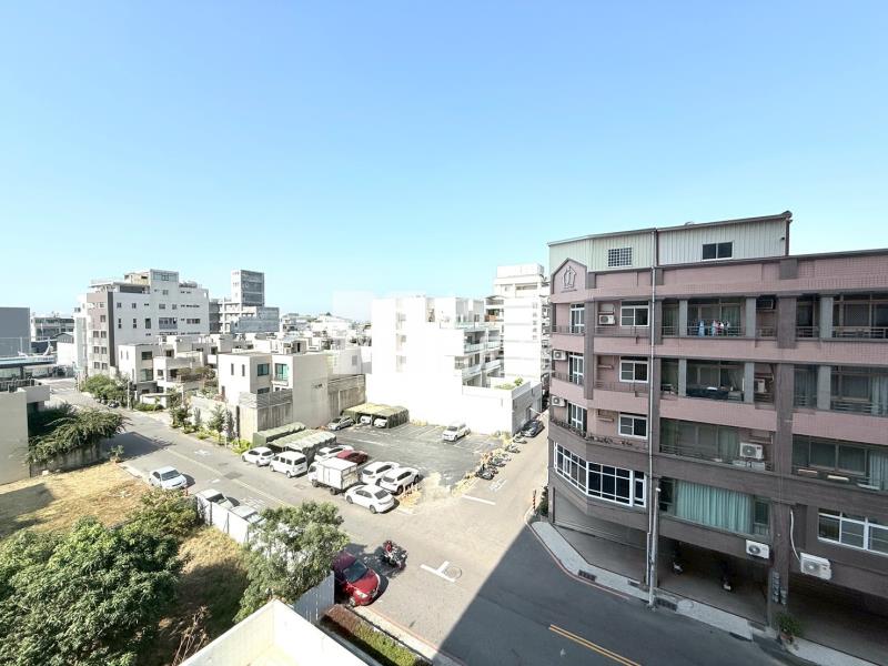 MY Lsland 1+1房平車寓房屋室內格局與周邊環境