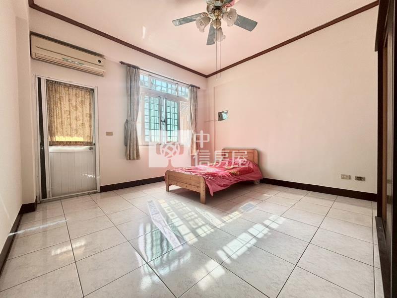 龍潭中興商圈旁近交流道大地坪透天房屋室內格局與周邊環境