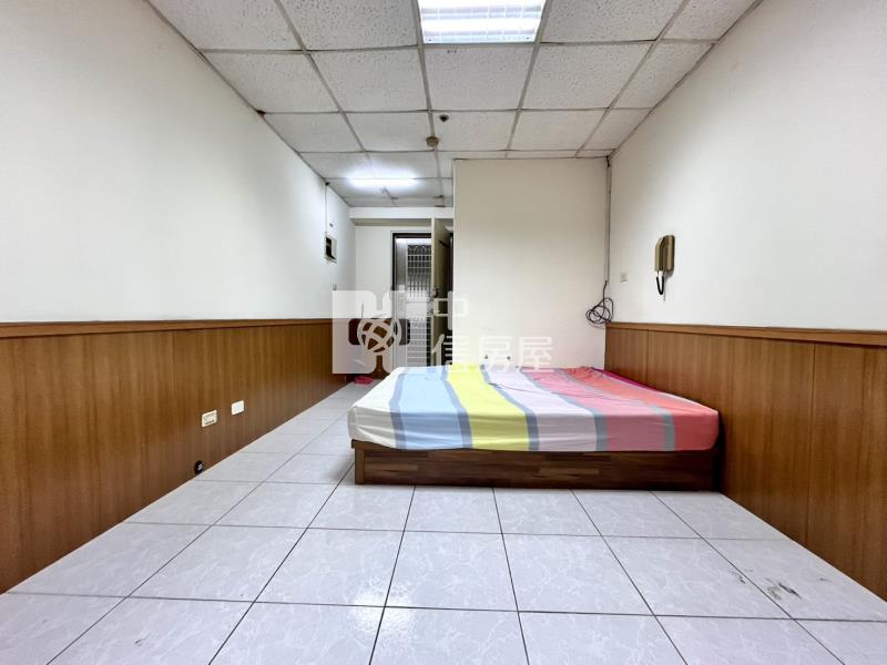 櫻花捷運採光套房房屋室內格局與周邊環境