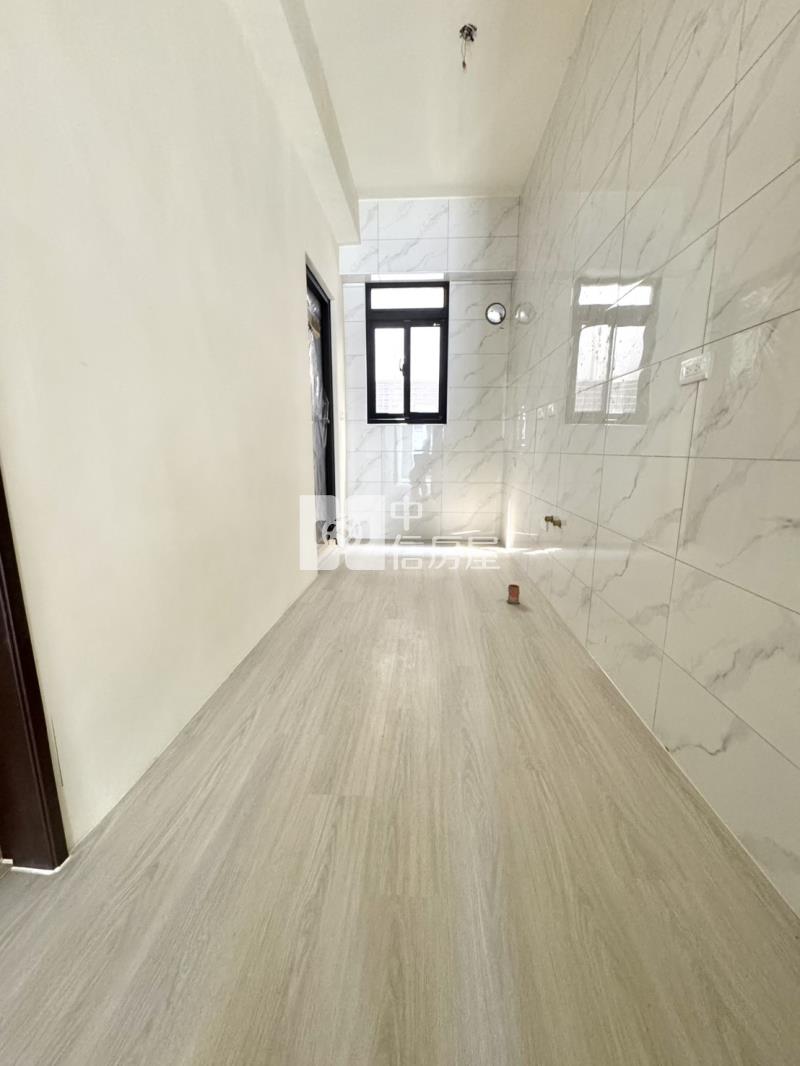 斗六石榴全新二房+平面車位房屋室內格局與周邊環境