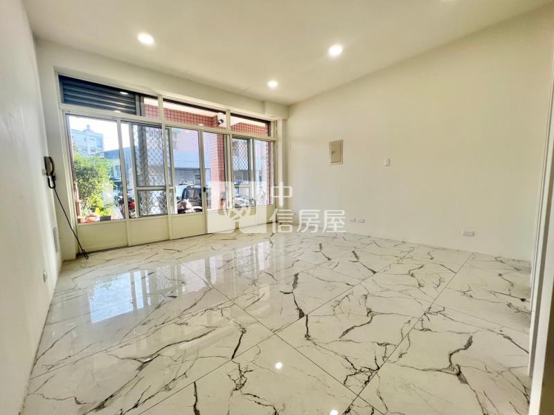 縣府正10米活路金樓店房屋室內格局與周邊環境