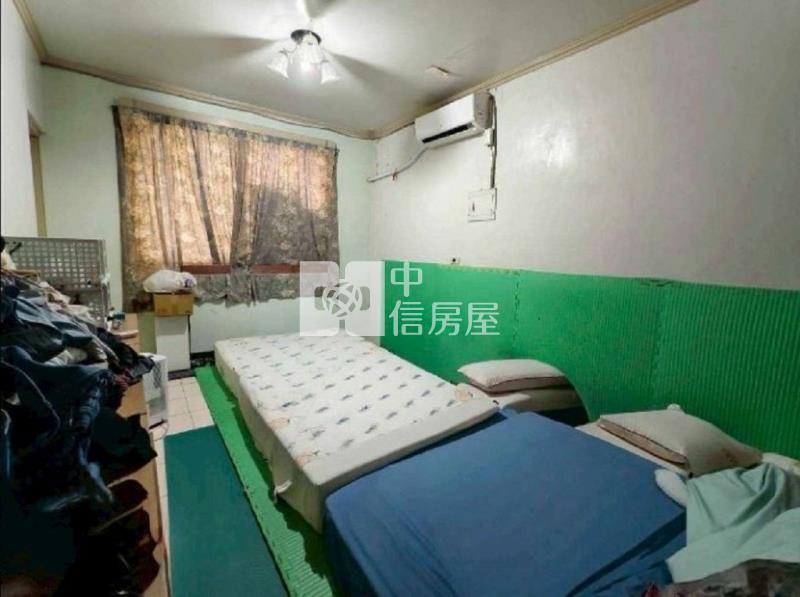 內壢國中公寓B1+1樓門前停車(中信卓越團隊)房屋室內格局與周邊環境