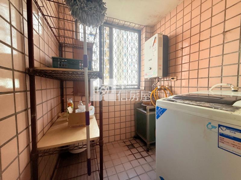 太原車站冠國王朝三房車位房屋室內格局與周邊環境