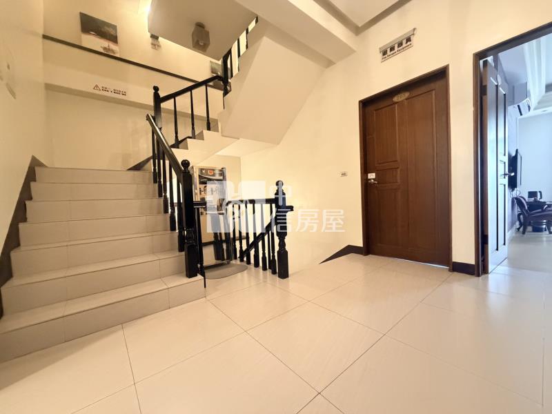 伊達邵民宿房屋室內格局與周邊環境