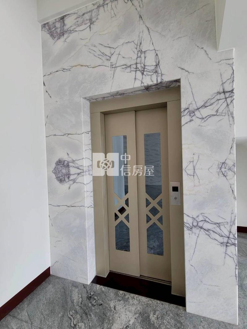 二林黃金雙店面(電梯)房屋室內格局與周邊環境