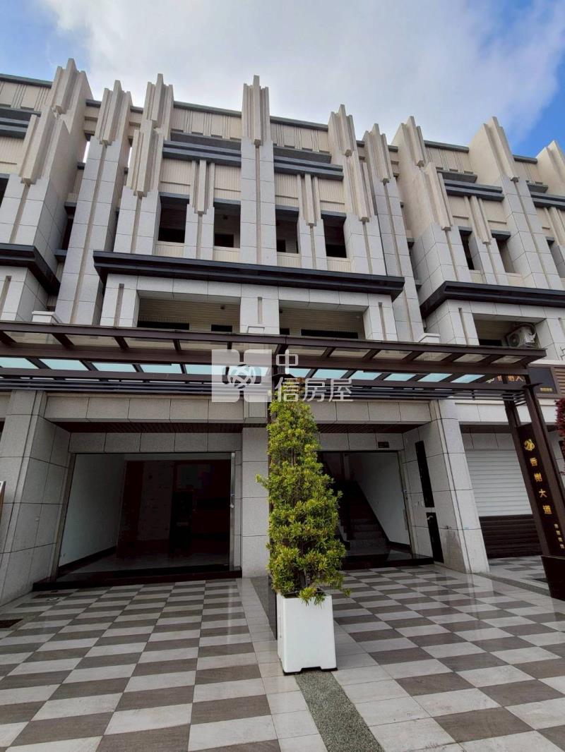 二林黃金雙店面(電梯)房屋室內格局與周邊環境