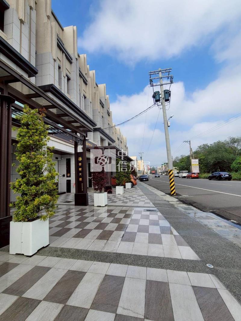 二林黃金雙店面(電梯)房屋室內格局與周邊環境