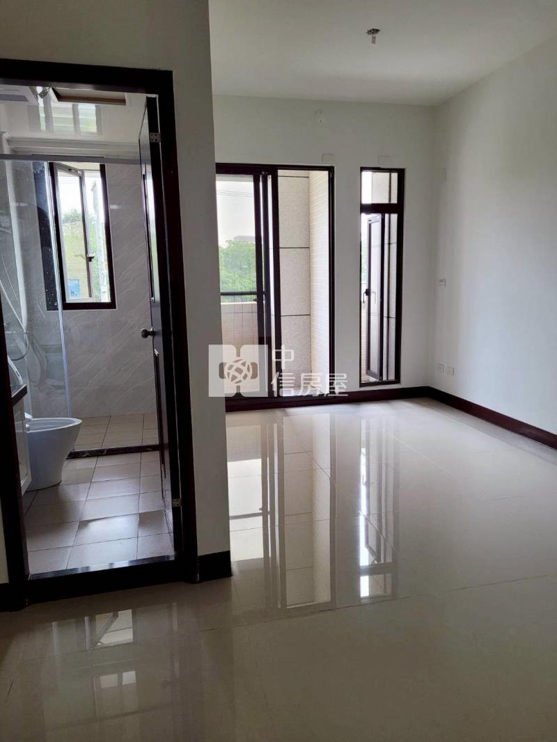 二林黃金雙店面(電梯)房屋室內格局與周邊環境