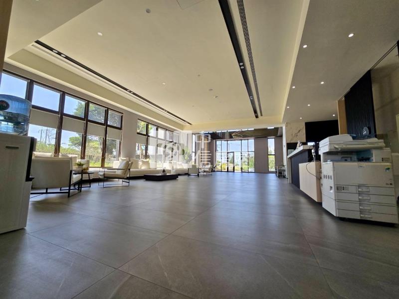 平鎮金陵路.近北商.挑高大空間(可停雙車)房屋室內格局與周邊環境