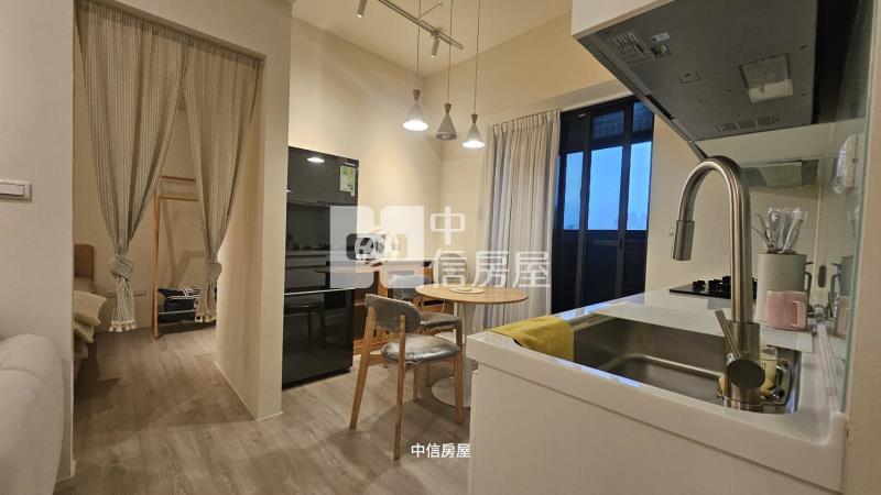 港南精緻景觀兩房房屋室內格局與周邊環境