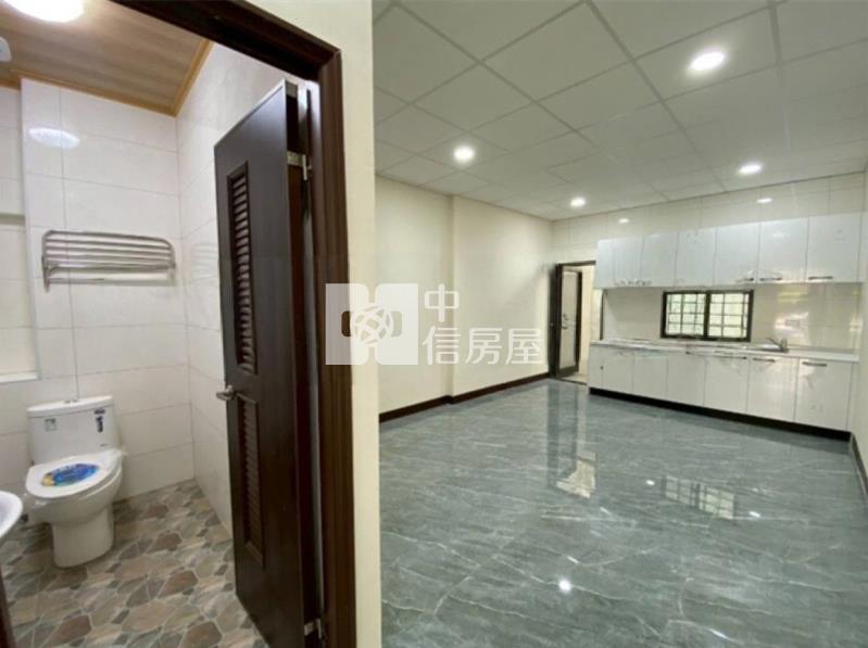 萬丹24米大路招財聚寶全整金店住房屋室內格局與周邊環境