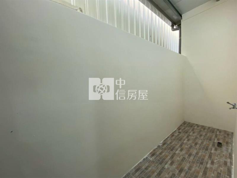 萬丹24米大路招財聚寶全整金店住房屋室內格局與周邊環境