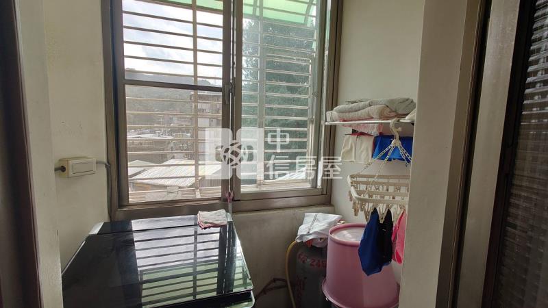 D018A基隆月眉公寓房屋室內格局與周邊環境