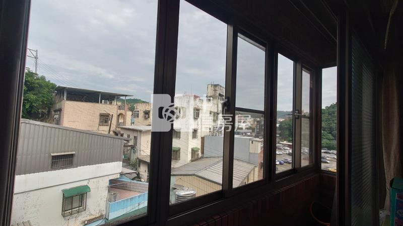 D018A基隆月眉公寓房屋室內格局與周邊環境