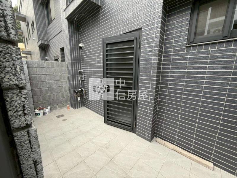 員林藏居全新車庫美墅A3房屋室內格局與周邊環境