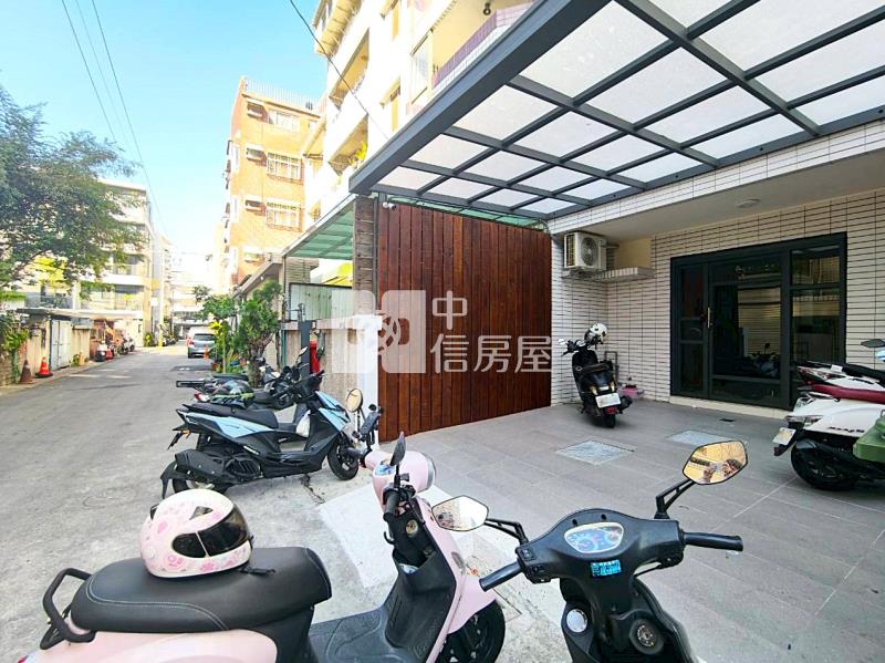 水湳經貿高投報新整理電梯透套房屋室內格局與周邊環境