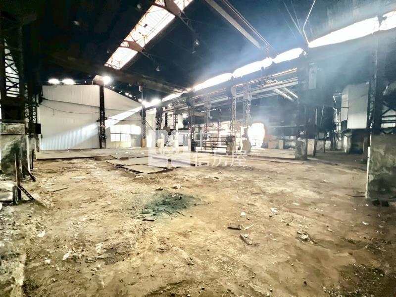 超大面寬乙工廠房房屋室內格局與周邊環境