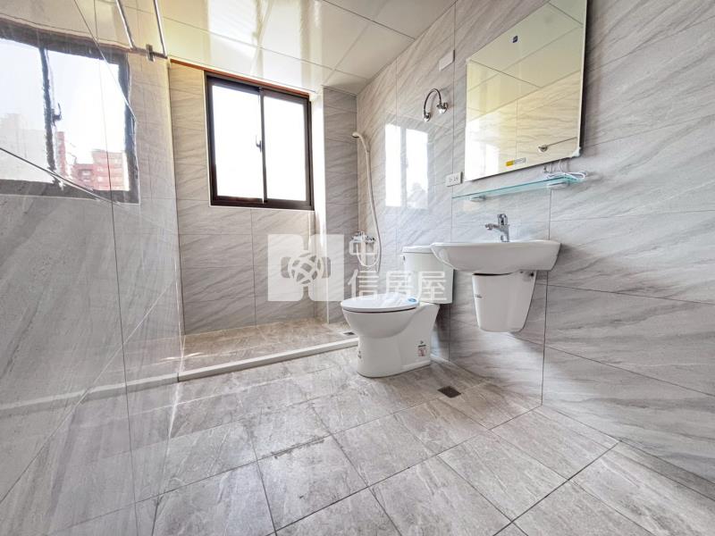 北區一中商圈全新未住電梯透天房屋室內格局與周邊環境