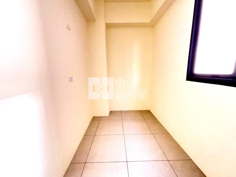 北區一中商圈全新未住電梯透天房屋室內格局與周邊環境