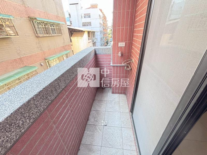 北區一中商圈全新未住電梯透天房屋室內格局與周邊環境