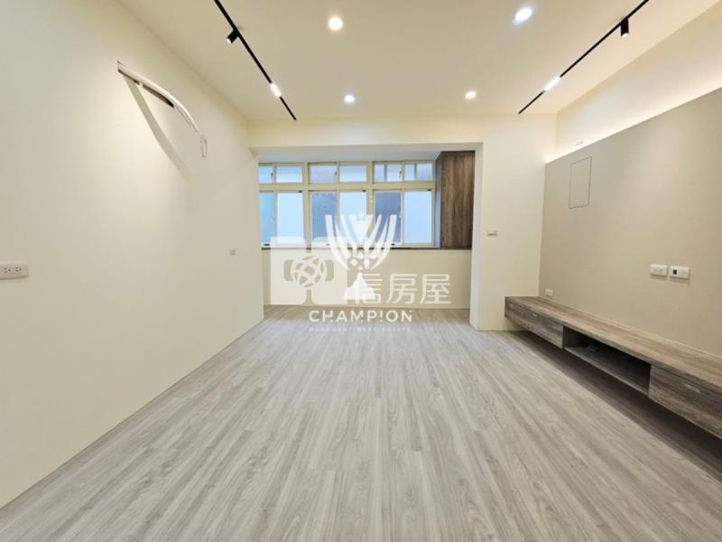 【冠軍】暖暖街正核心三樓美寓房屋室內格局與周邊環境