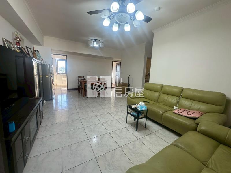 漢口崇德雙商圈次頂樓四房雙主臥+大平車房屋室內格局與周邊環境