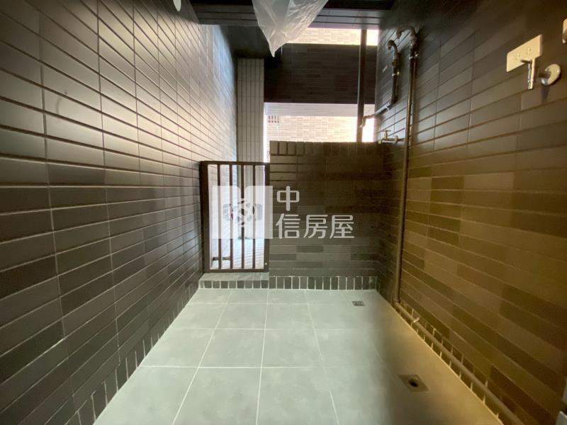 (泓瑞綠雅圖)新光特區全新未住3房平車房屋室內格局與周邊環境