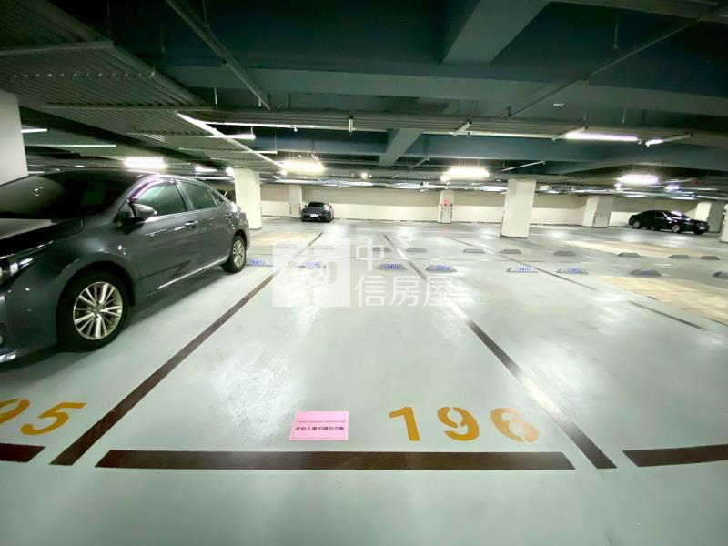 (泓瑞綠雅圖)新光特區全新未住3房平車房屋室內格局與周邊環境