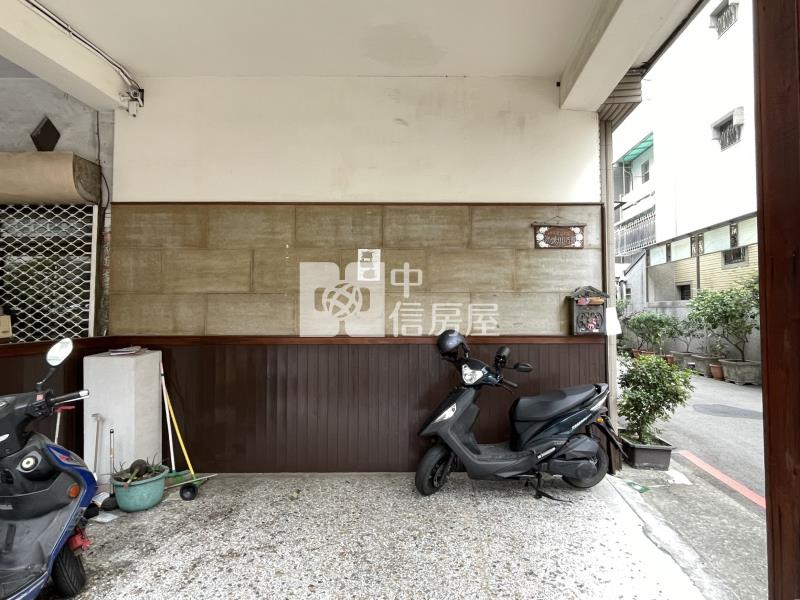 學士路商圈｜中國醫一中｜收租11套房房屋室內格局與周邊環境