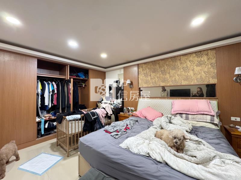 內壢國中.交流道.前院停車漂亮透天房屋室內格局與周邊環境