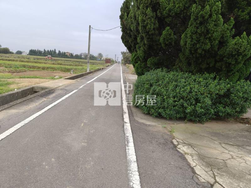 崙坪農舍房屋室內格局與周邊環境