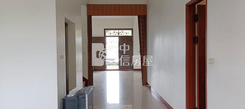 礁溪雙學區大路邊電梯七房農舍房屋室內格局與周邊環境